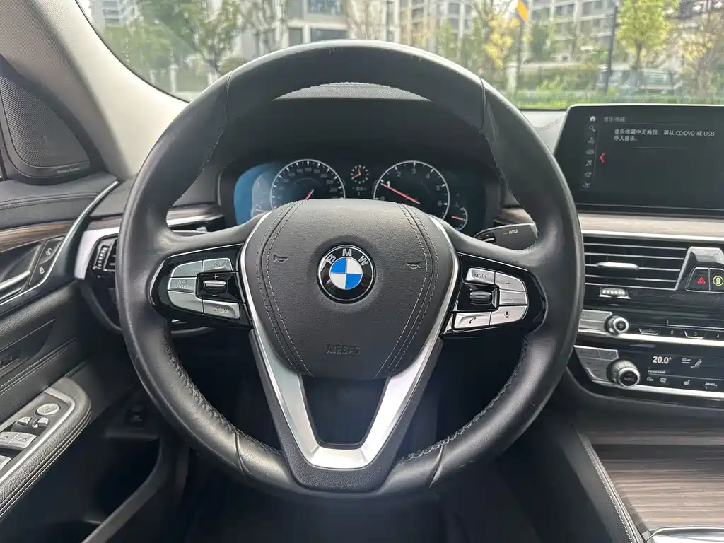BMW 6 Series GT — миниатюра 14