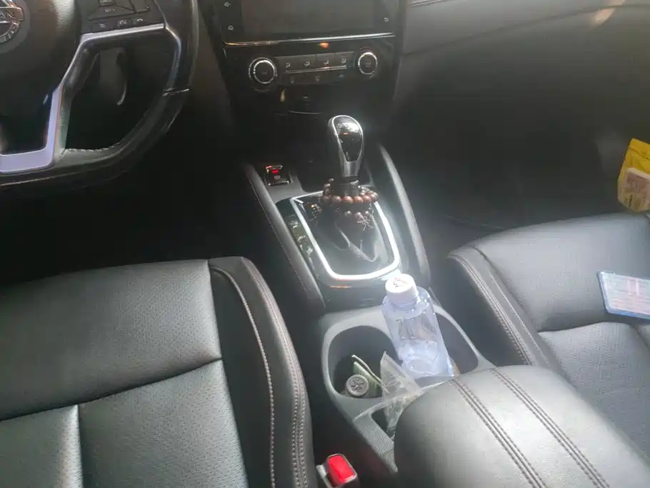 Nissan Qashqai — миниатюра 16