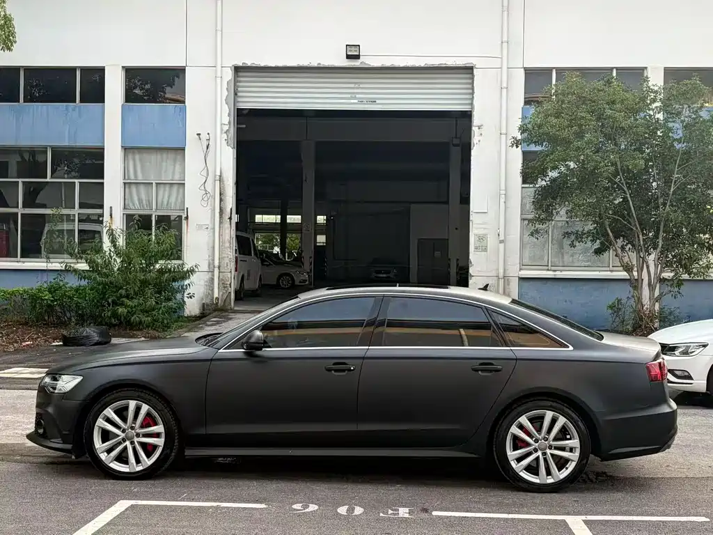 Audi A6L — миниатюра 7