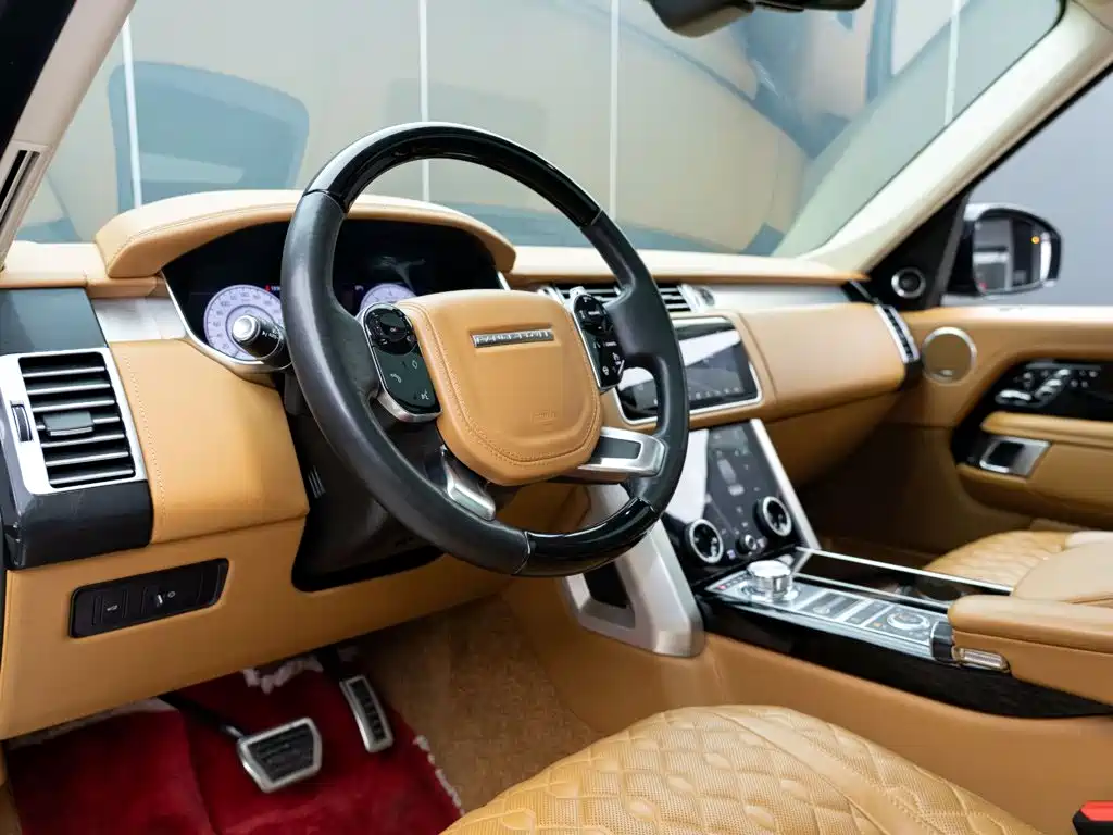 Land Rover Range Rover — миниатюра 10