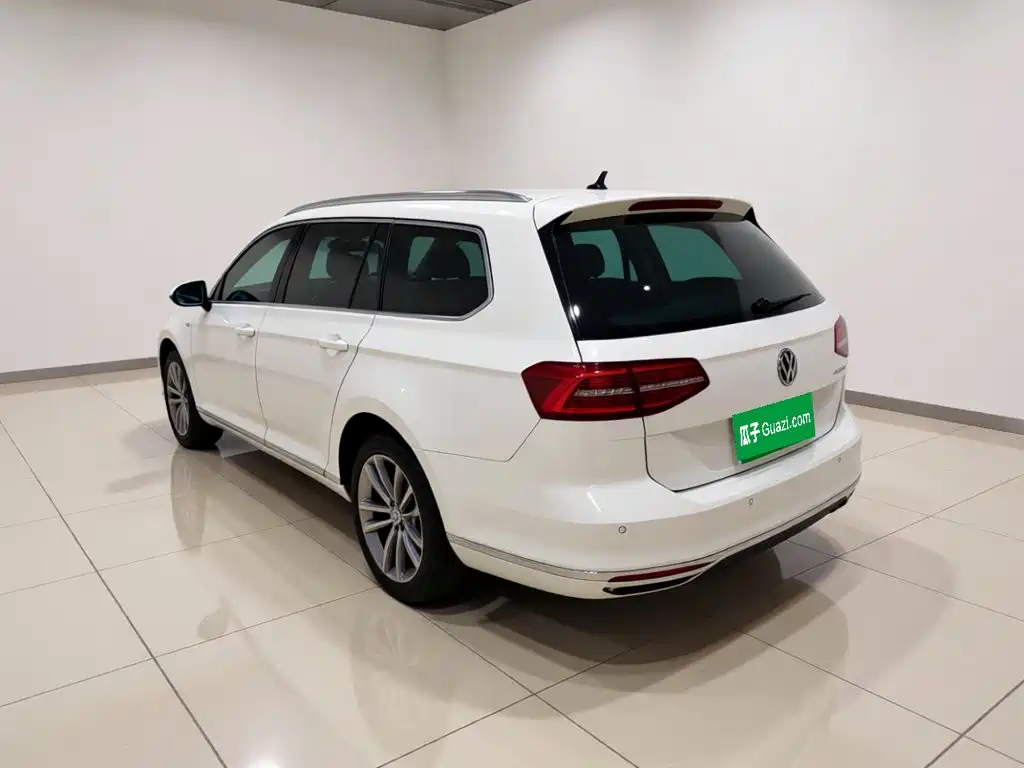 Volkswagen Viloran — миниатюра 4