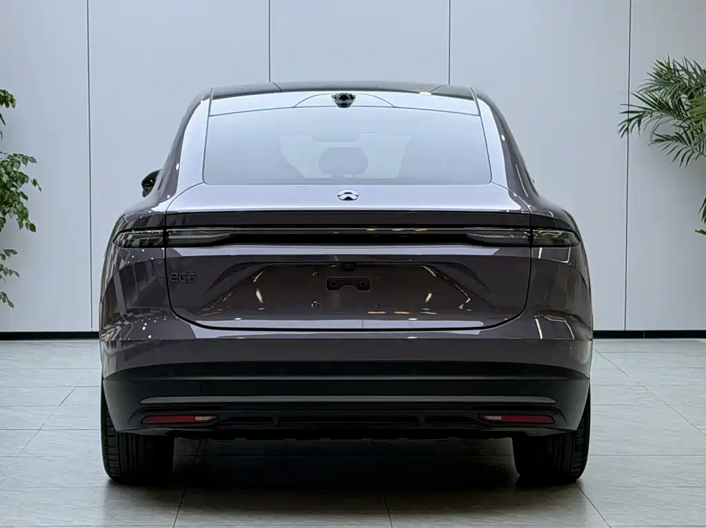 NIO NIO EC6