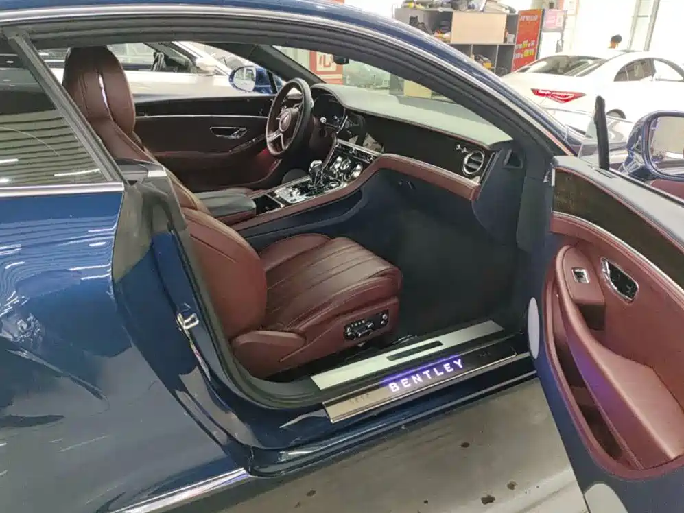 Bentley Continental 6.0T GT W12, фото 6
