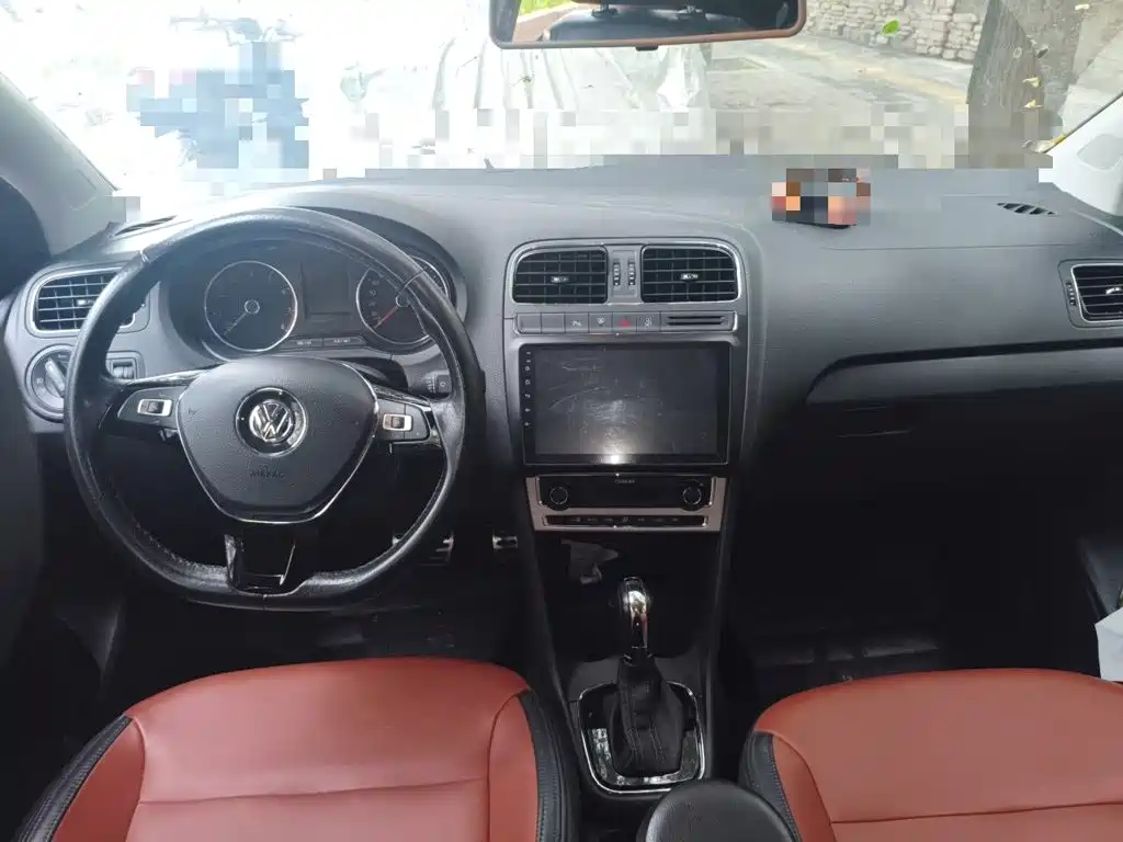 Volkswagen Polo — миниатюра 13