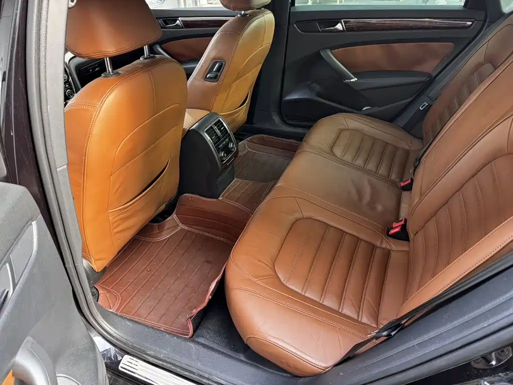 Volkswagen Passat — миниатюра 5