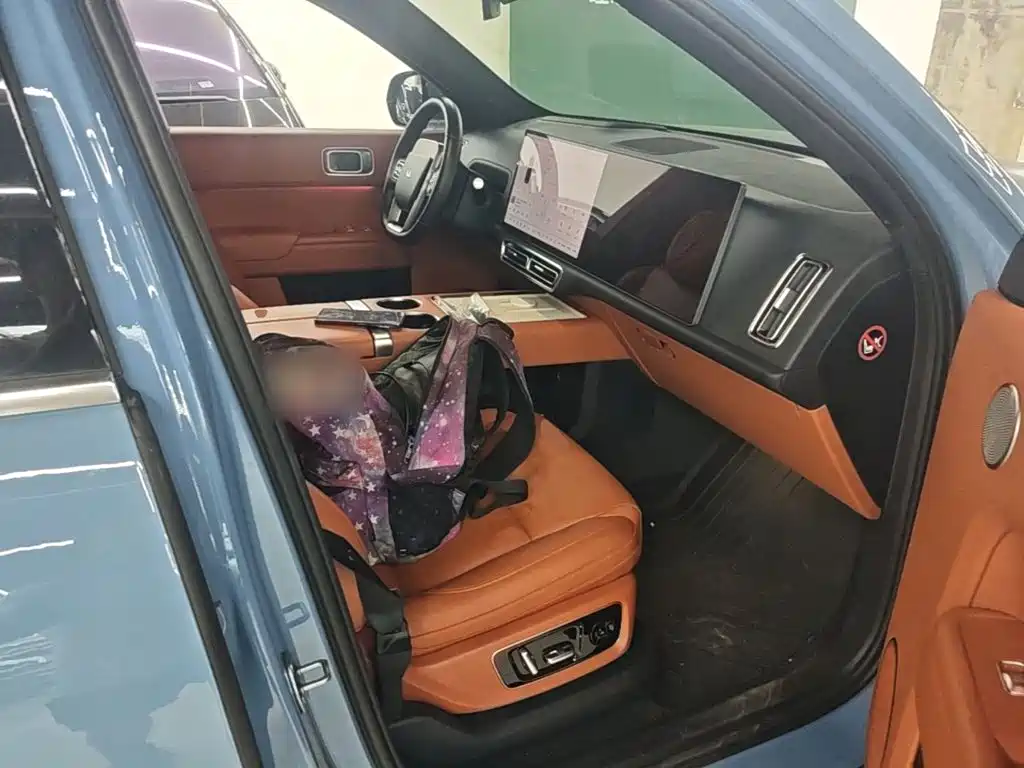 Li Auto Li L8 — миниатюра 25