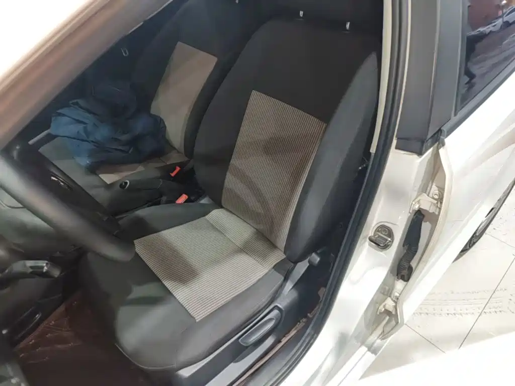 Volkswagen Polo — миниатюра 15