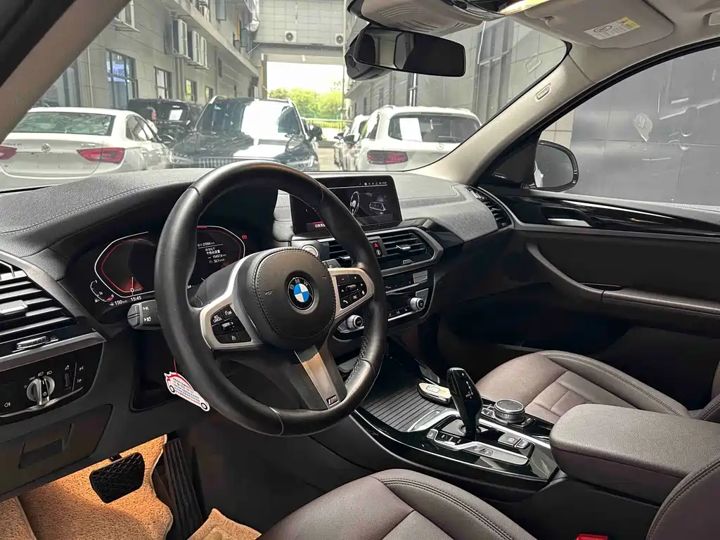 BMW X3 — миниатюра 14