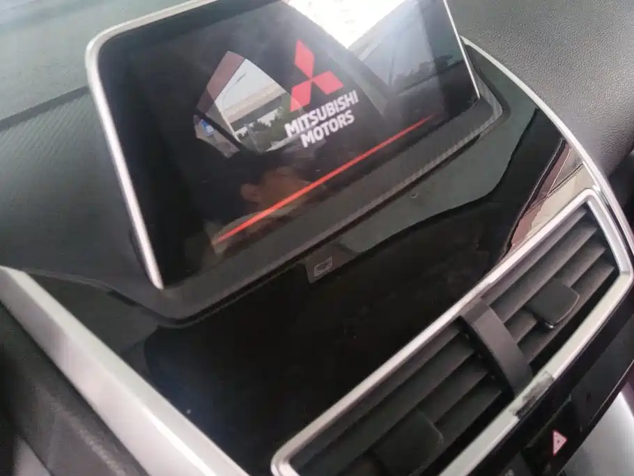 Mitsubishi Eclipse Cross — миниатюра 12