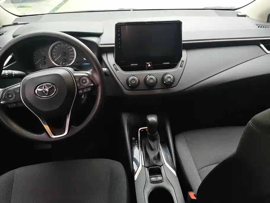 Toyota Corolla — миниатюра 12