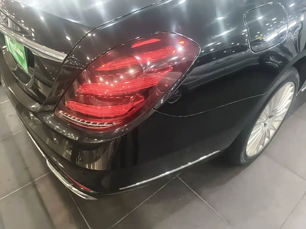 Mercedes-Benz S-Class — миниатюра 8