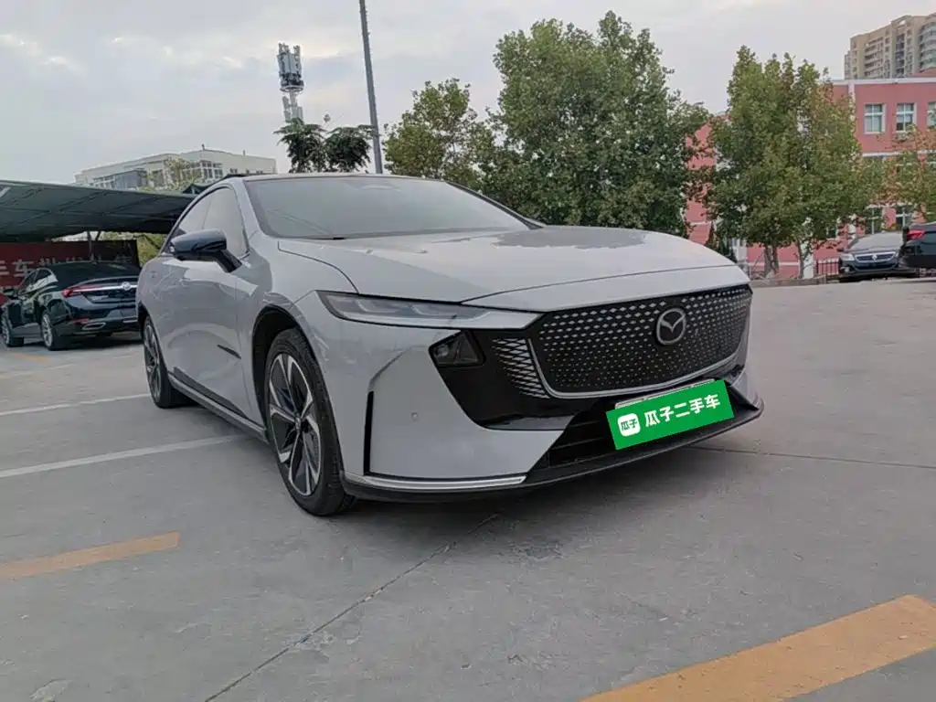 Mazda EZ-6 — миниатюра 4