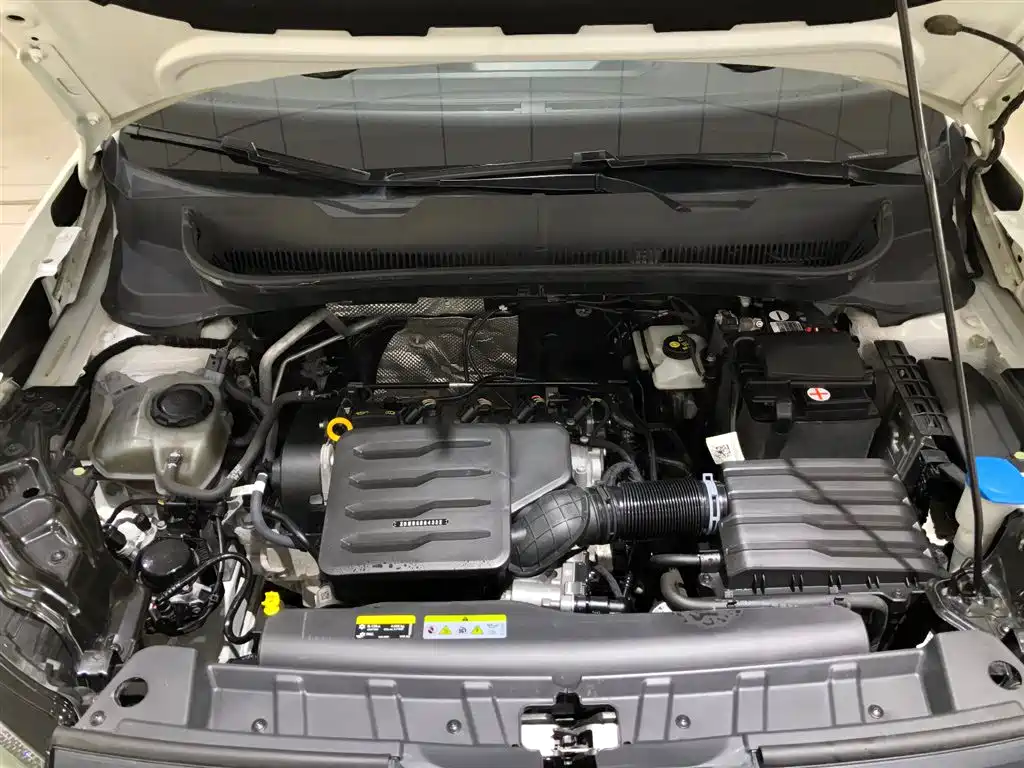 VOLKSWAGEN EXPLORING THE SHADOW