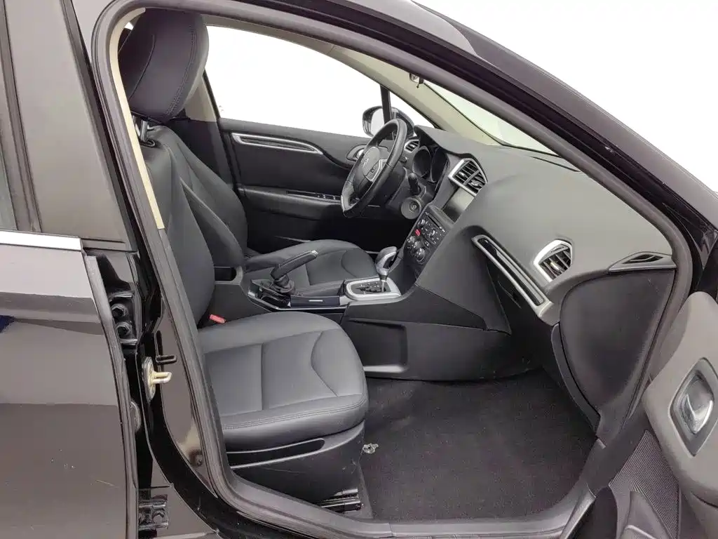 Citroen C4L — миниатюра 23