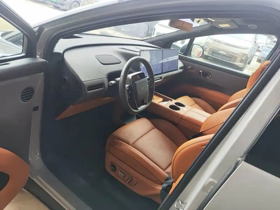 Li Auto Li i8 — миниатюра 4