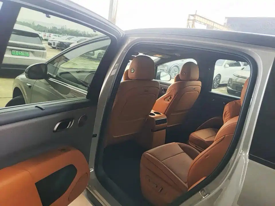 Li Auto Li i8 — миниатюра 5