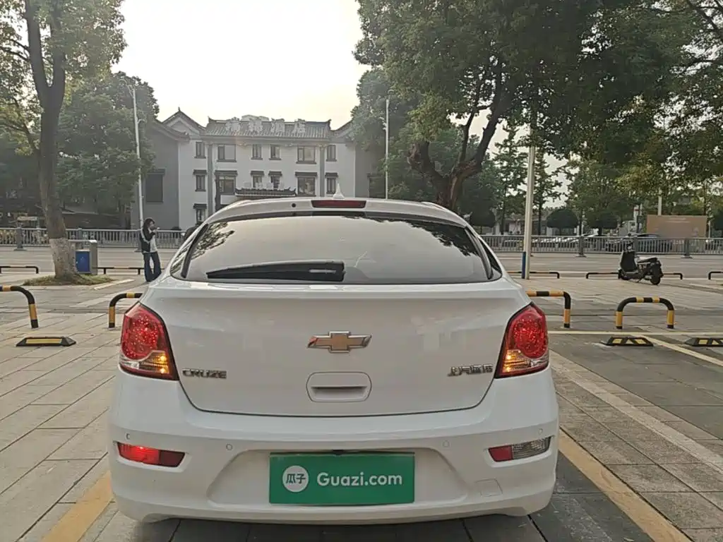 Chevrolet Cruze — миниатюра 6