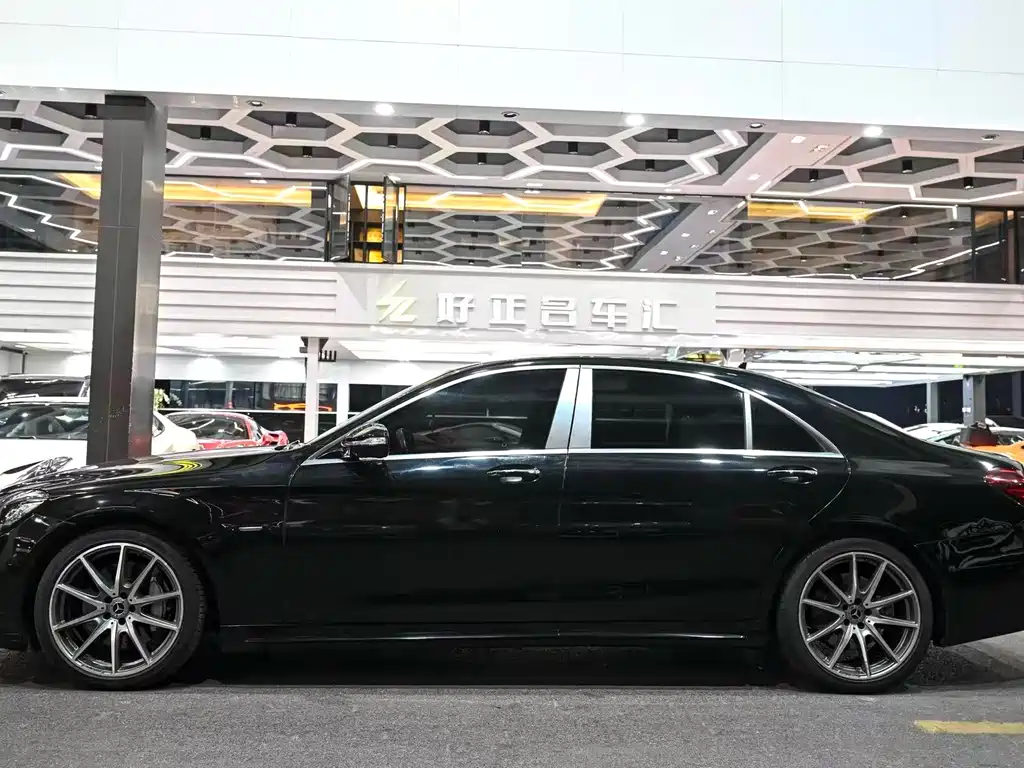 MERCEDES-BENZ S CLASS