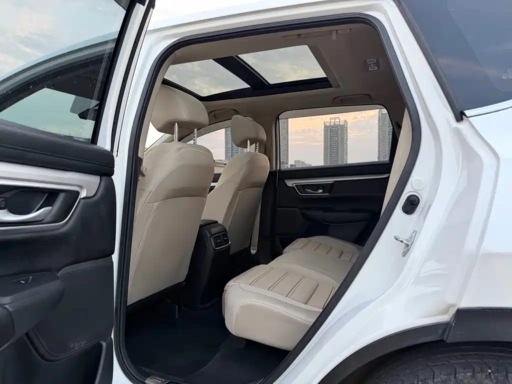 Honda CR-V — миниатюра 6