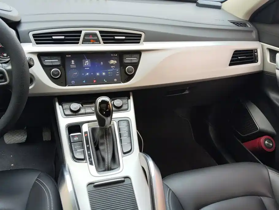 Geely Boyue — миниатюра 13
