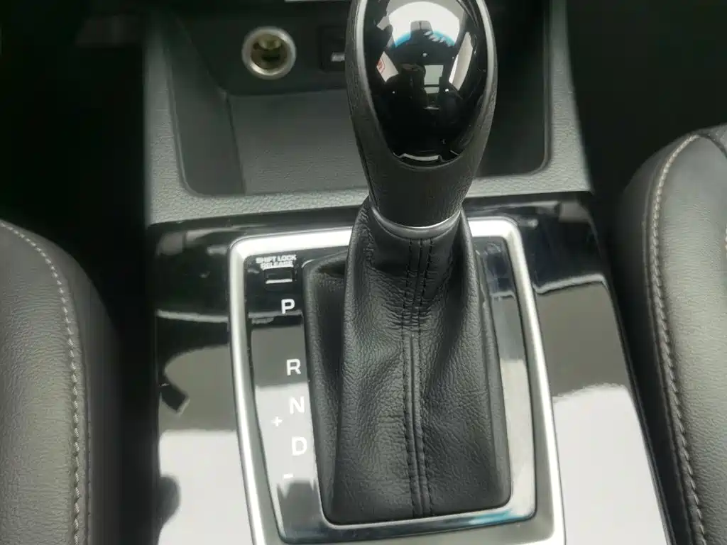 Hyundai Mistra — миниатюра 13