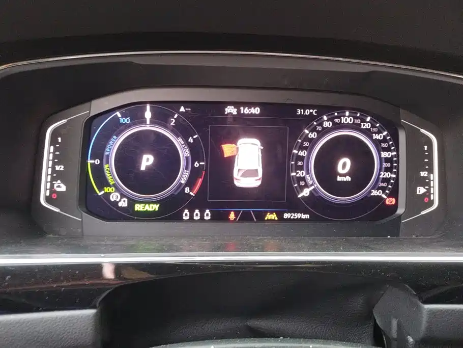 Volkswagen Tiguan L PHEV — миниатюра 14