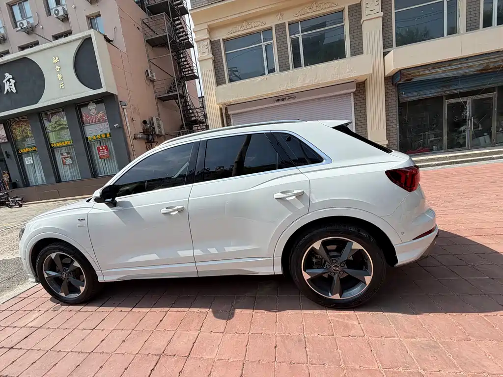 Audi Q3 — миниатюра 8
