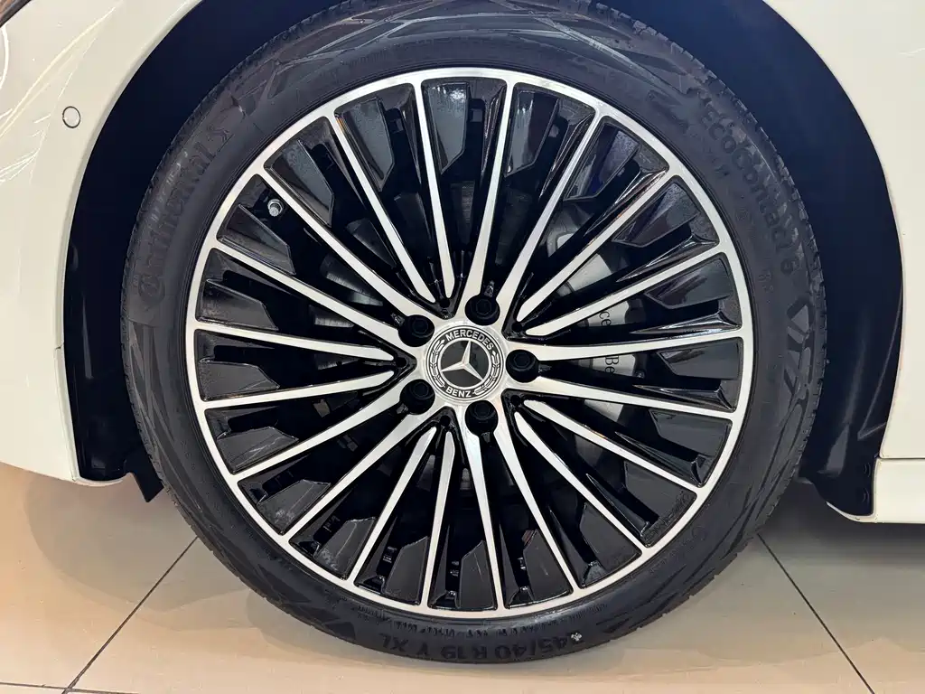 Mercedes-Benz CLE — миниатюра 9