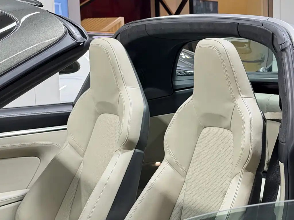 Porsche 911 — миниатюра 8