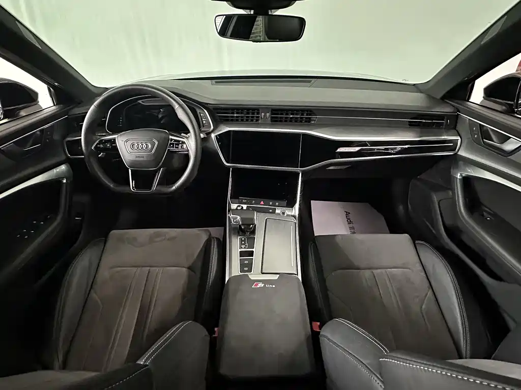 Audi A6L 2022 45 TFSI quattro Premium