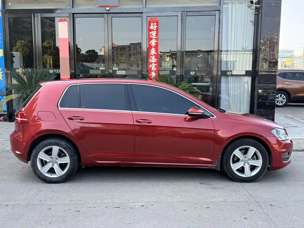 Volkswagen Golf — миниатюра 3