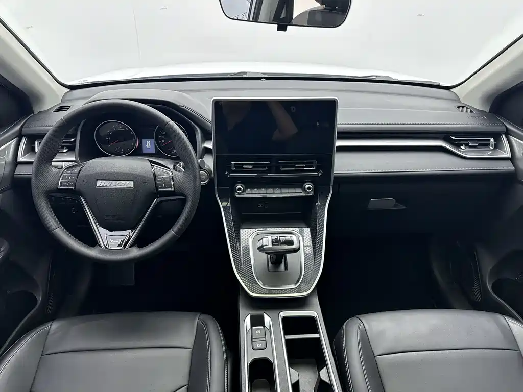 Haval M6 2023 PLUS 1.5T DCT Luxury