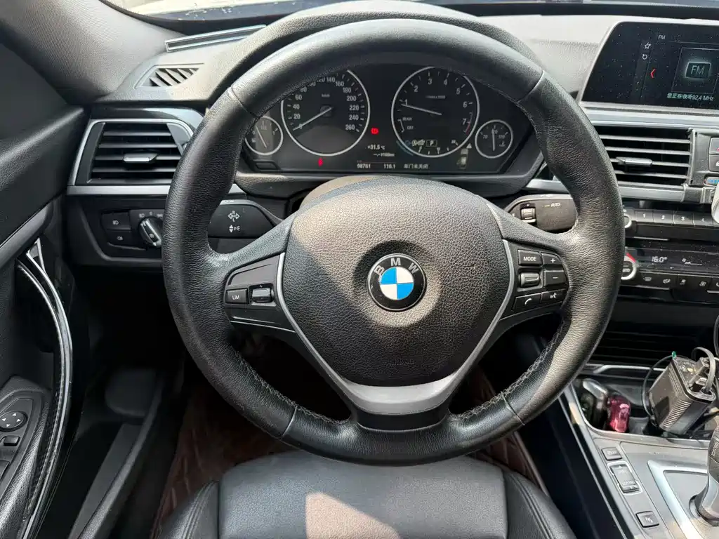 BMW 3 Series GT — миниатюра 8