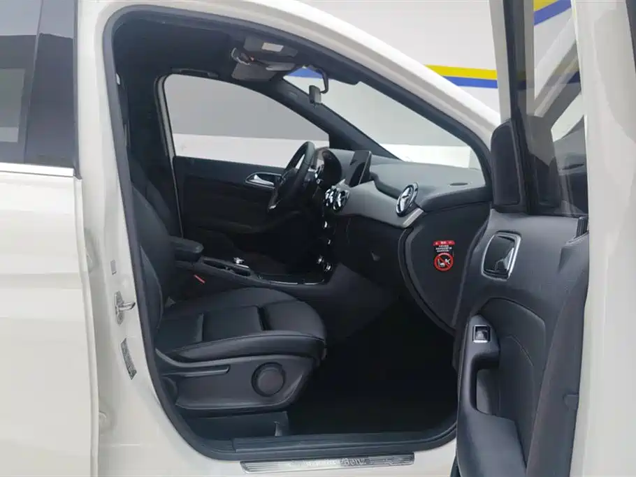 Mercedes-Benz B-Class B 2018 B 200