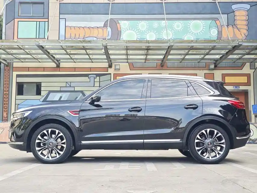 Hongqi HS5 2019 2.0T