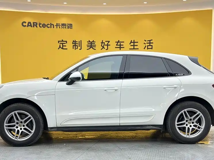 Porsche Macan — миниатюра 4