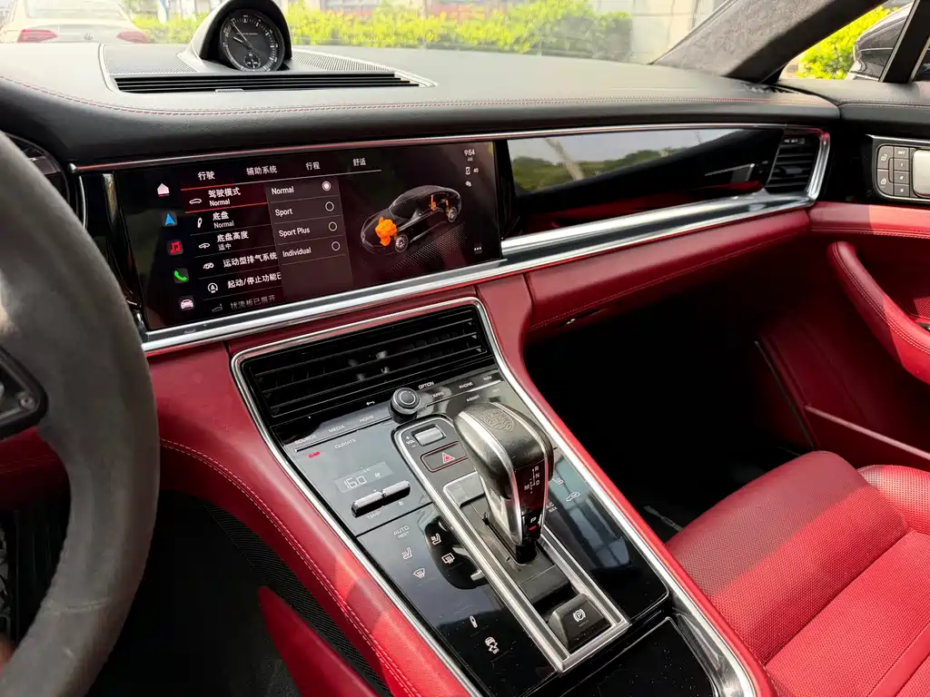 Porsche Panamera — миниатюра 11