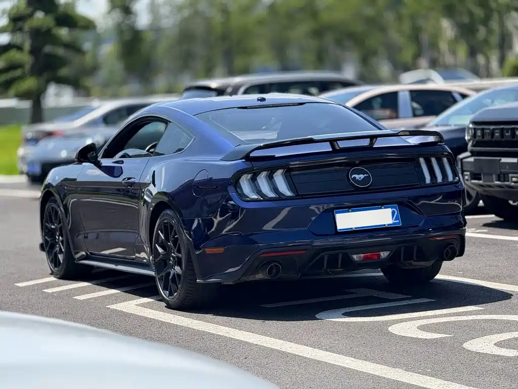 Ford Mustang 2020 2.3L EcoBoost
