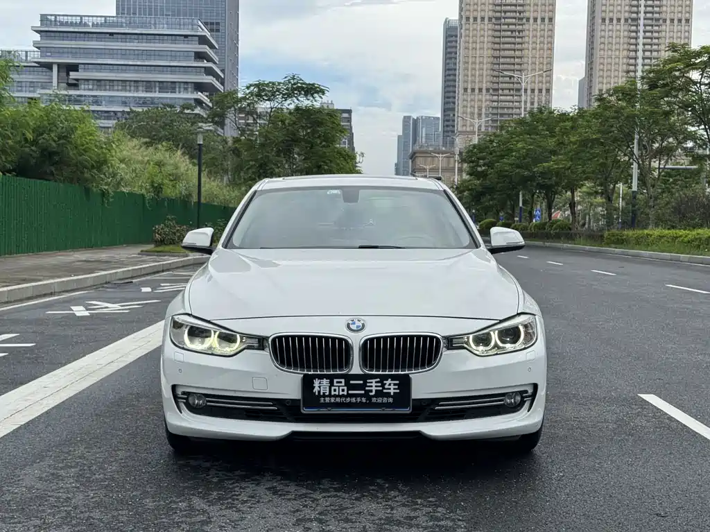 BMW 3 Series — миниатюра 2