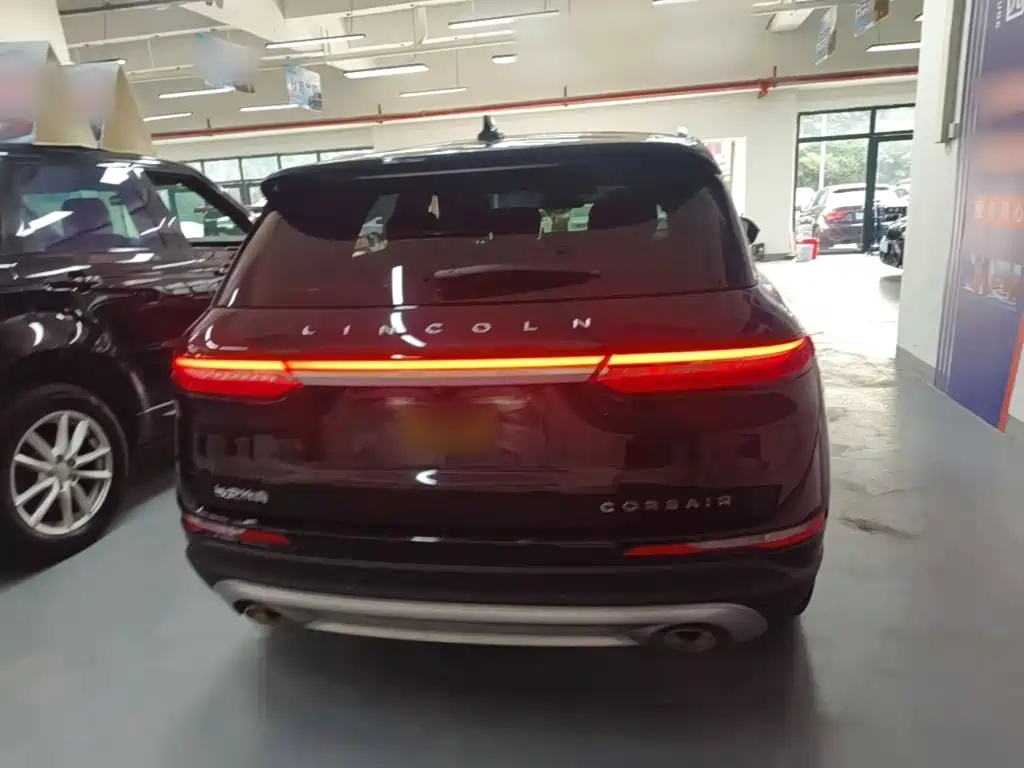 Lincoln Corsair — миниатюра 6