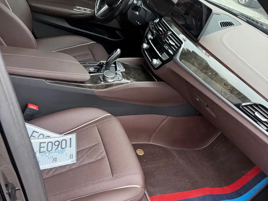 BMW 5 Series 5 2022 525Li M Sport