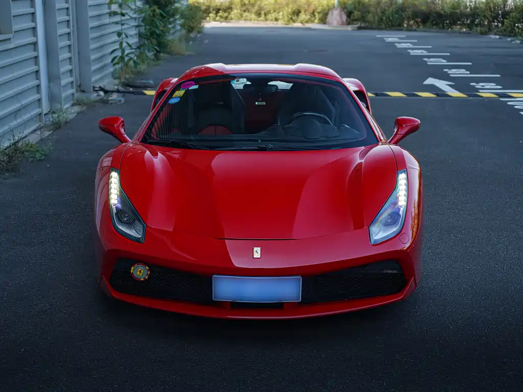 Ferrari 488 — миниатюра 2