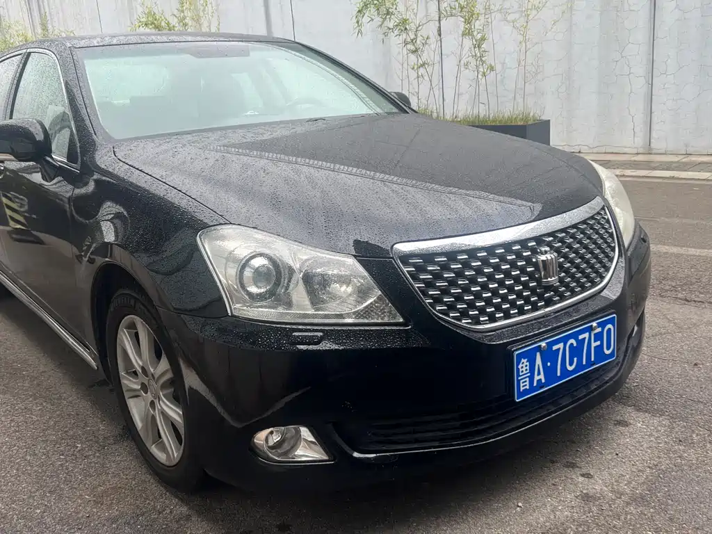 Toyota Crown 2010 3.0L Royal
