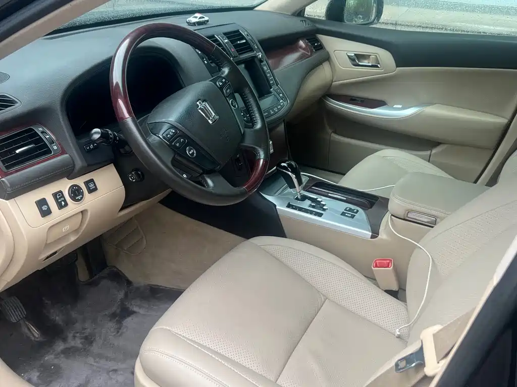 Toyota Crown 2010 3.0L Royal