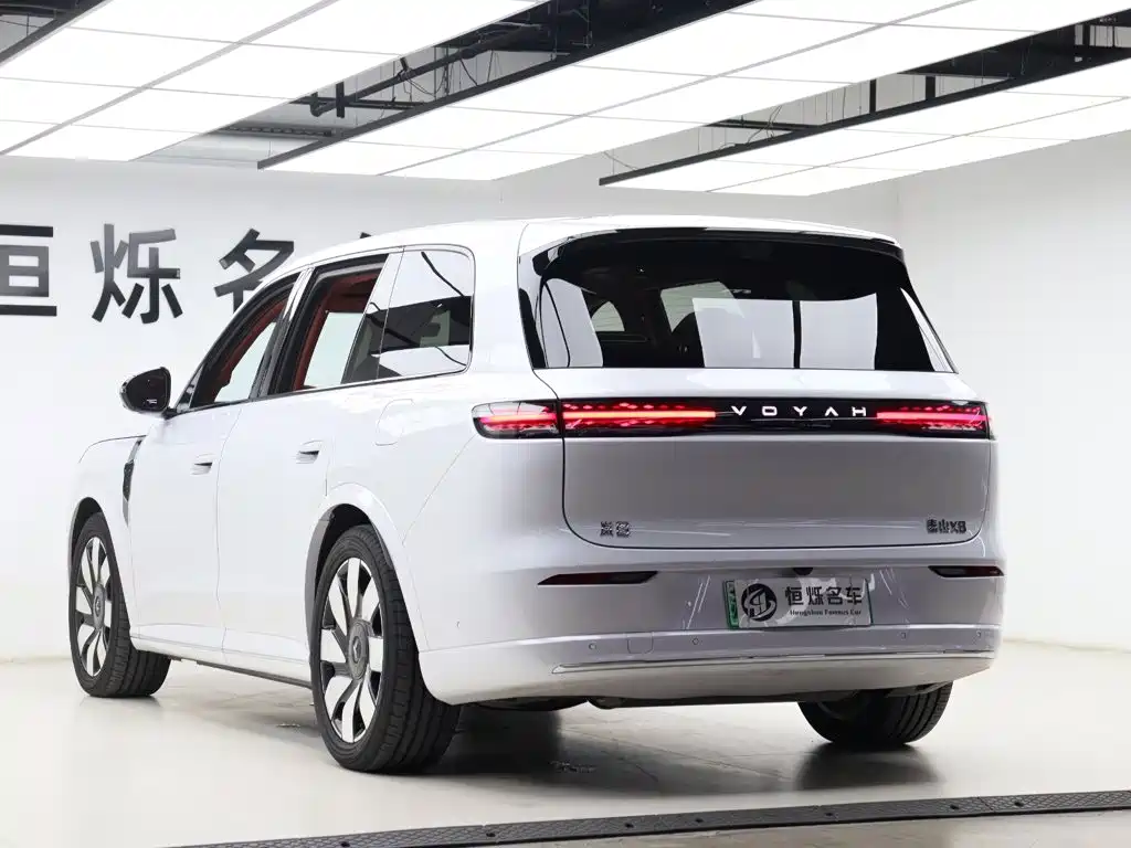 VOYAH Taishan X8 — миниатюра 22