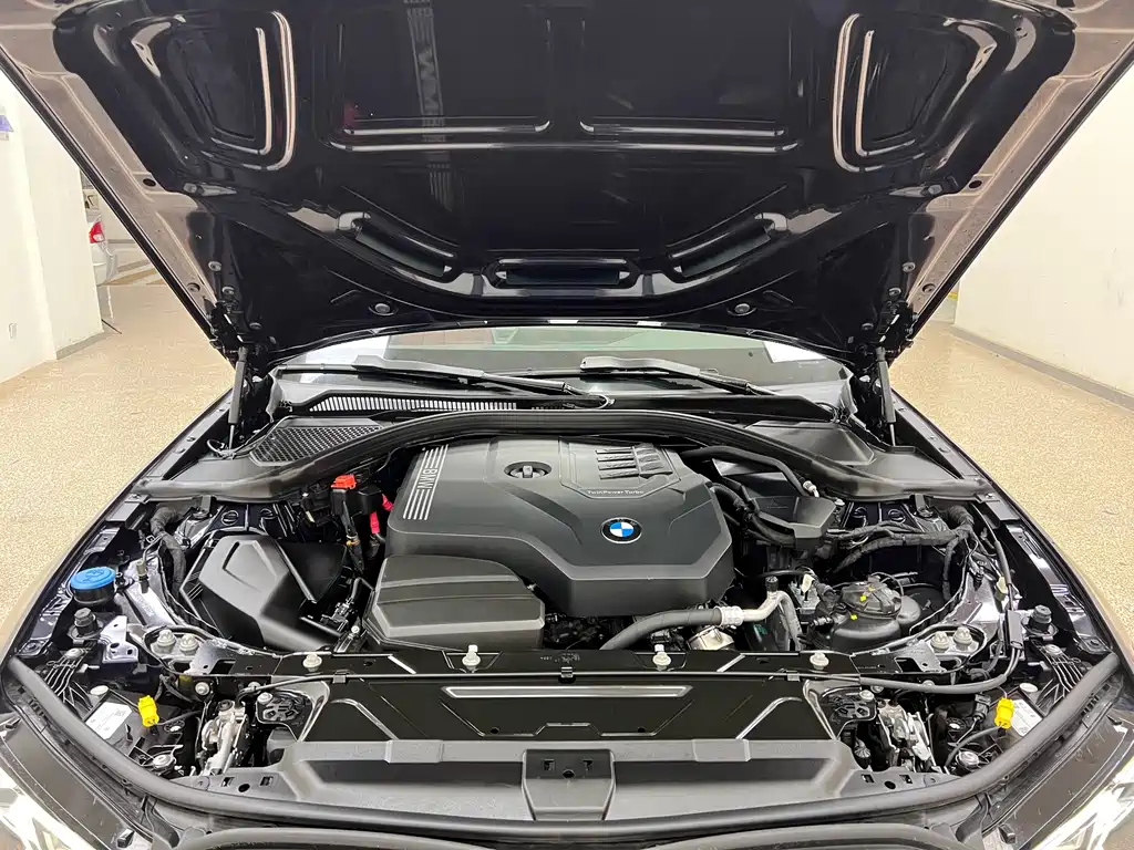 BMW 3 Series — миниатюра 26