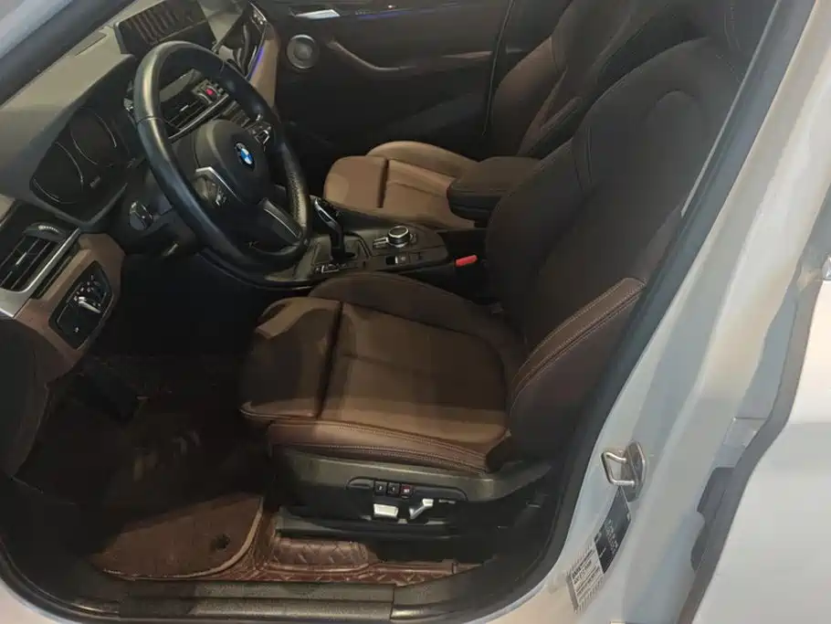 BMW X1 — миниатюра 9