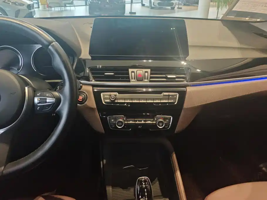 BMW X1 — миниатюра 13