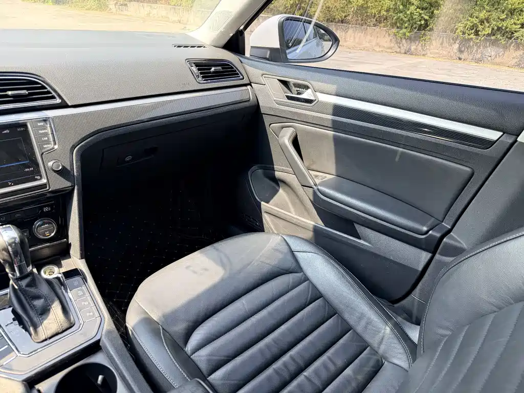 Volkswagen Lamando — миниатюра 11