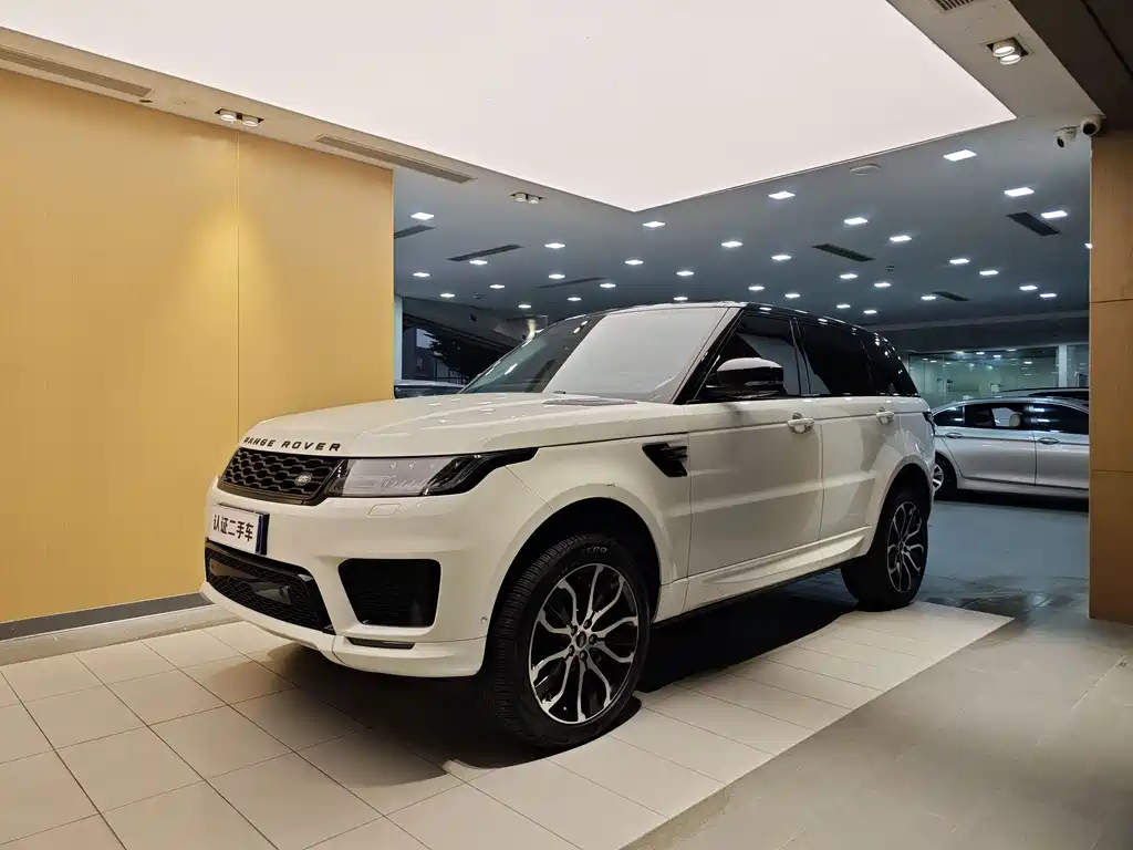 Land Rover Sport 2022